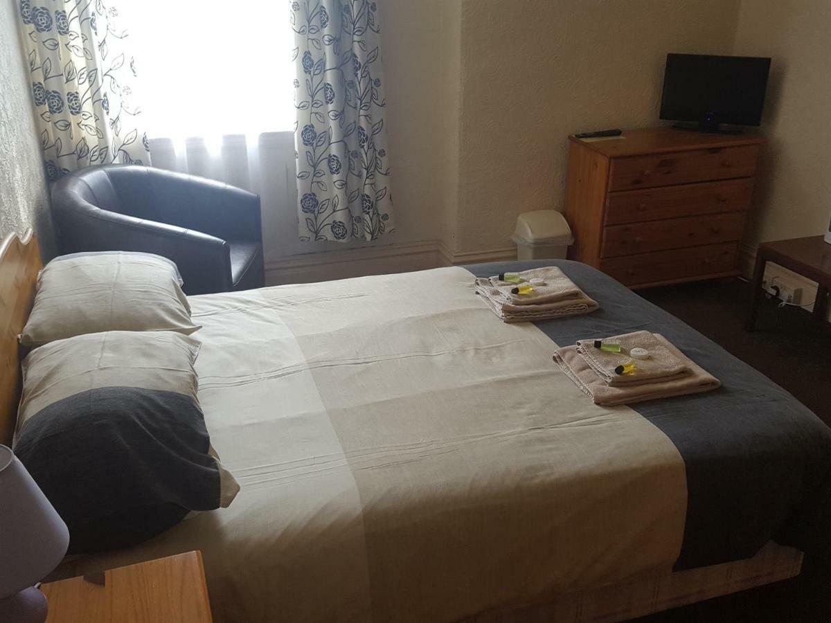 Globe Hotel Bude Luaran gambar